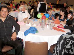 mike_fling_052612_0017